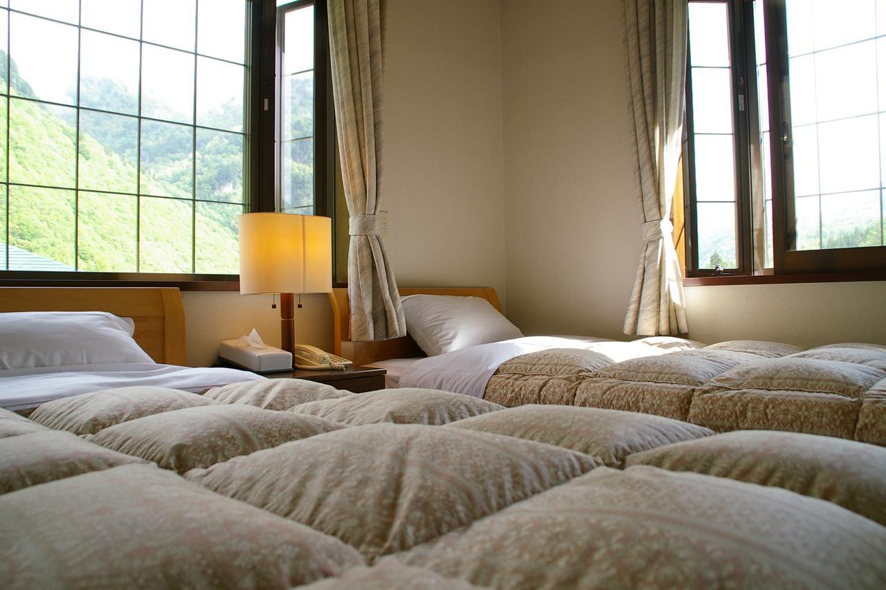 Resort Inn Chirorian Такаяма Екстер'єр фото